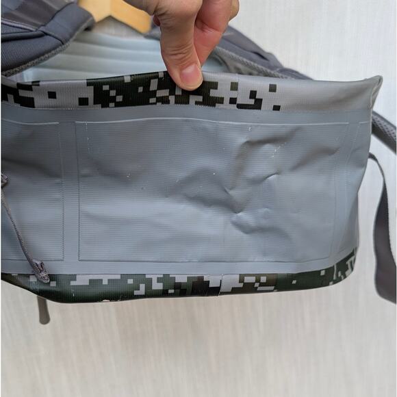 Skog A Kust Gray BackSak Waterproof Backpack - Picture 8 of 12